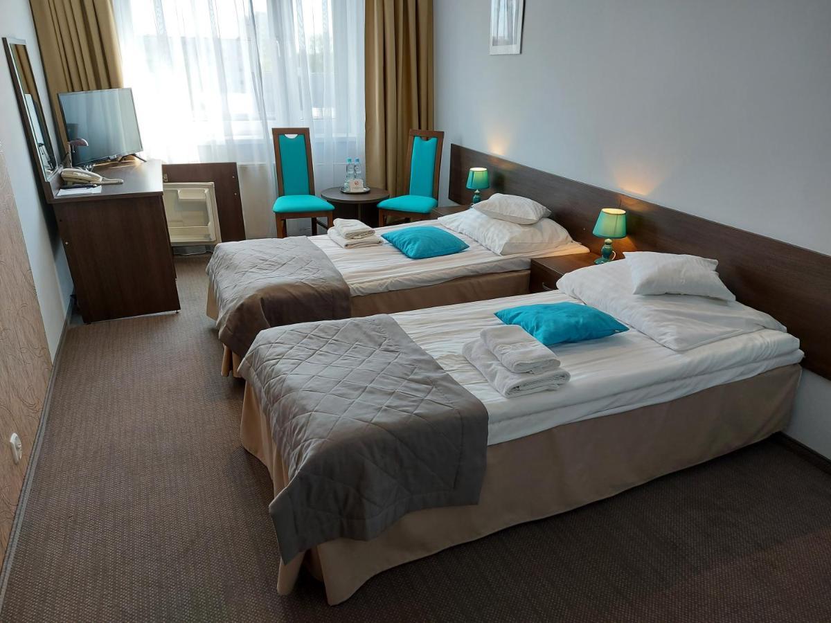 Hotel Ikar Бидгошч Екстериор снимка
